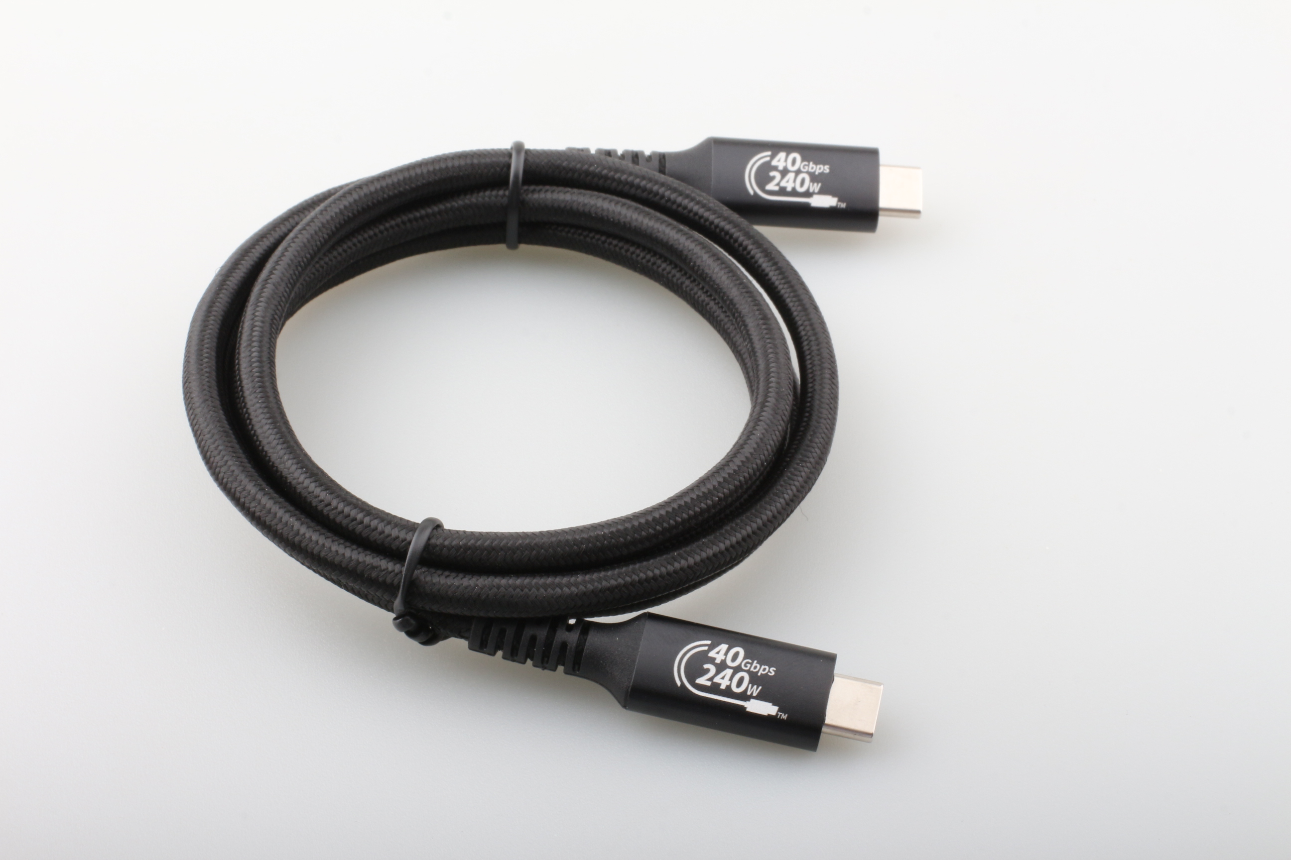 USB4 40Gbps   coaxial 
